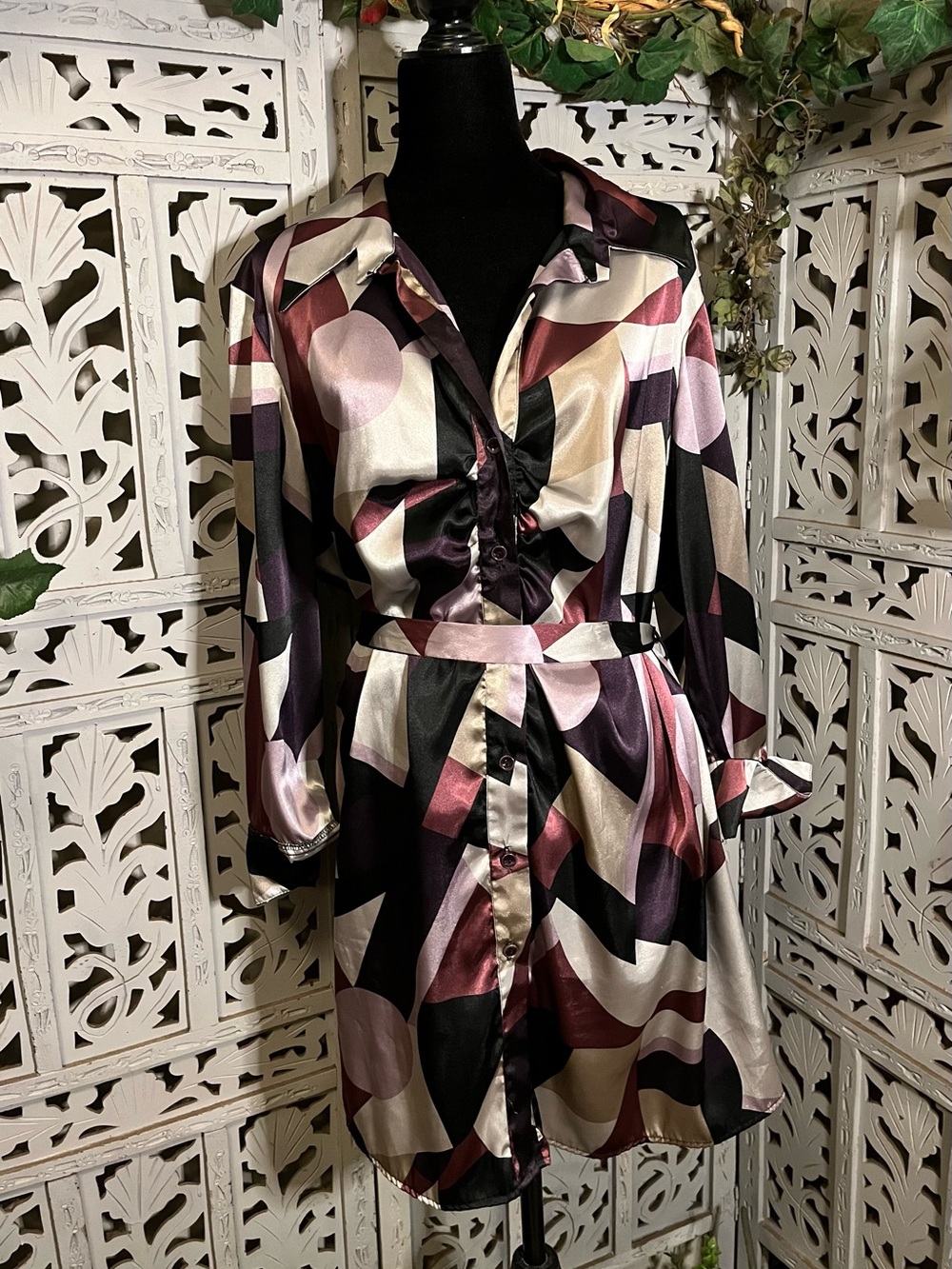 CATO WOMAN NICE SATINY BROWN BURGUNDY RED & SILVER BUTTON SHIRT PLUS SIZE DRESS